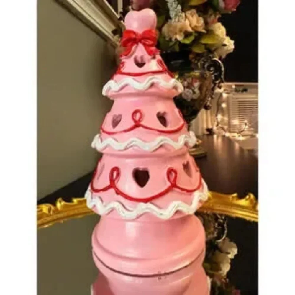 Pink Valentine Light Up Cake Tree Decor Heart Cutouts Bow Tabletop NWT